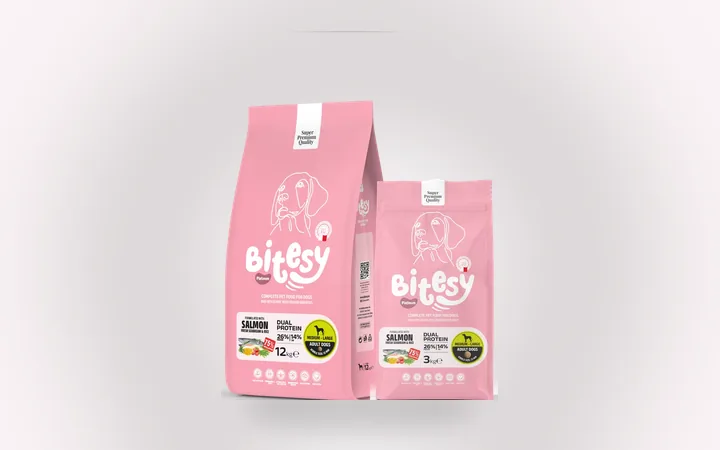 Bitesy Platinum dual-protein salmon and seabream formula for dogs, 3 kg and 12 kg bags